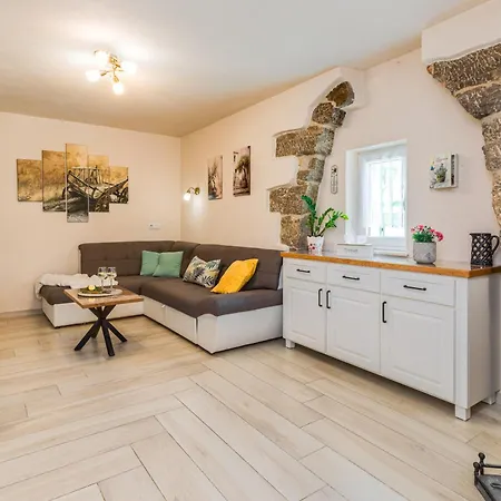 House Anabella Feriehus Krk Town
