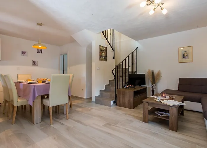 House Anabella Ferienhaus Krk Town
