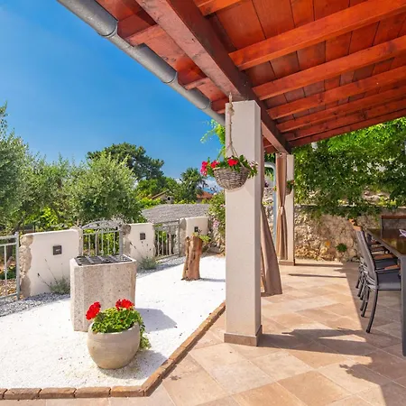 House Anabella Holiday home *