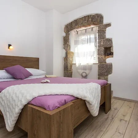 House Anabella *