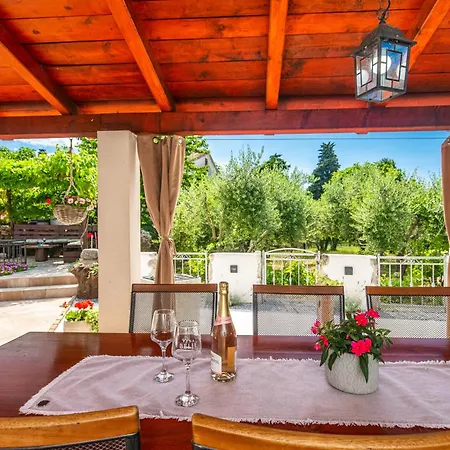 House Anabella * Veglia